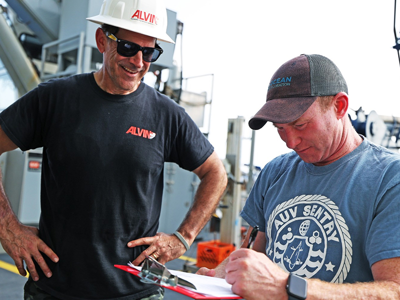 Alvin Pilot and Chief Scientist