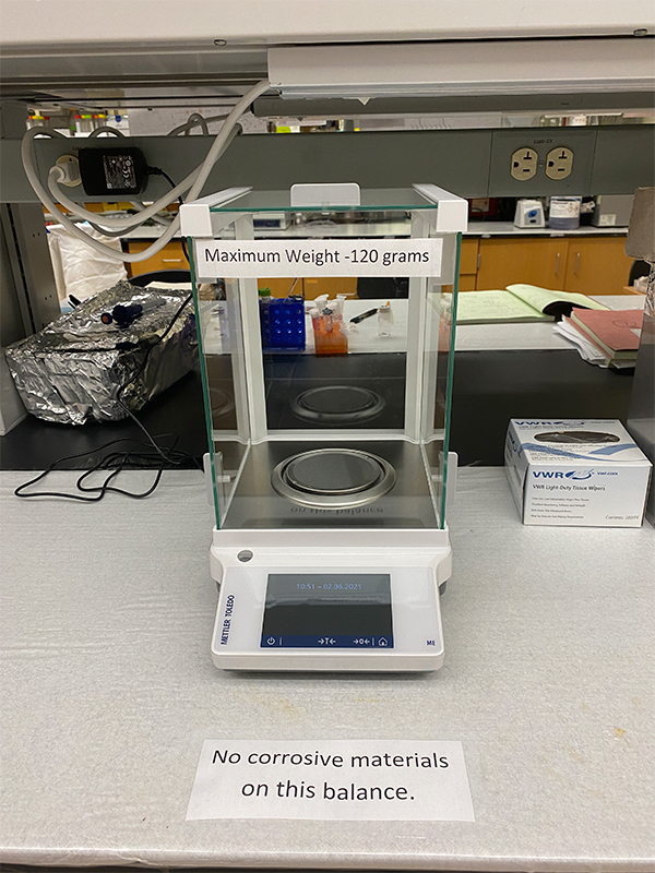 Analytical Balance